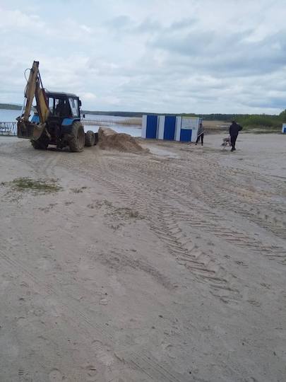 26 мая 2022 г. Завезен песок на пляж Закрытого поселка Еланчик