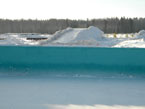 Ледовая горка около катка, декабрь 2012 г.