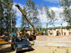 Продолжается строительство храма, июль 2013 г.